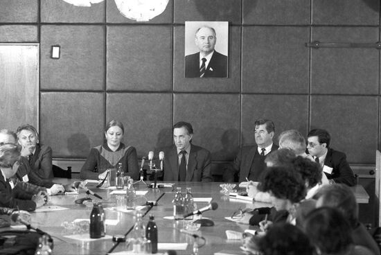 Meeting with French journalists at Novosti Press Agency