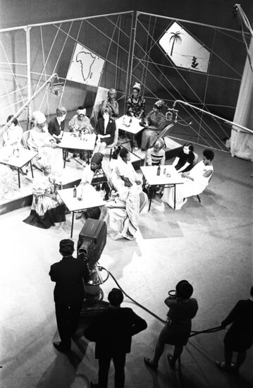 African delegation visits USSR