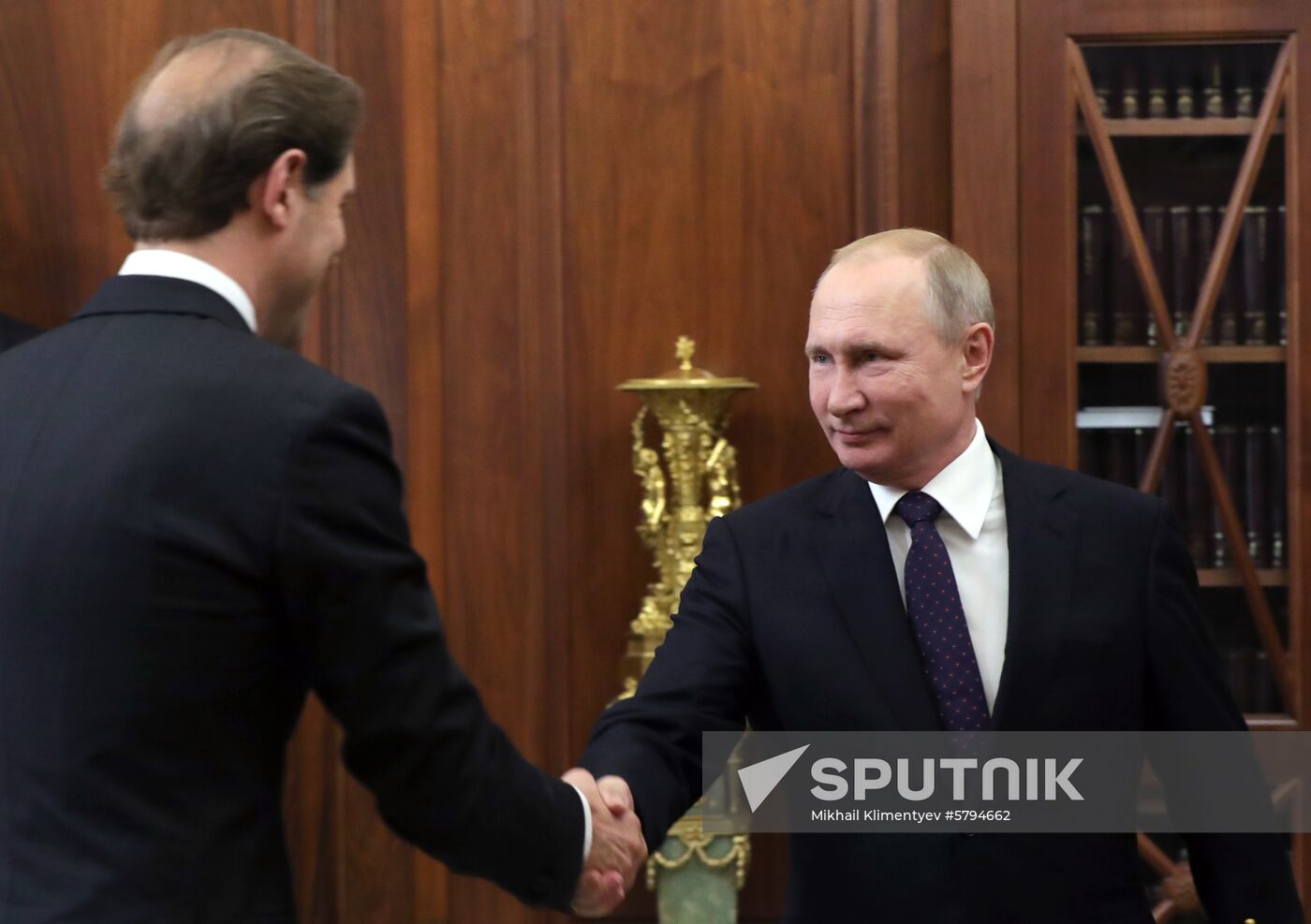 President Putin meets with Industry and Trade Minister Manturov