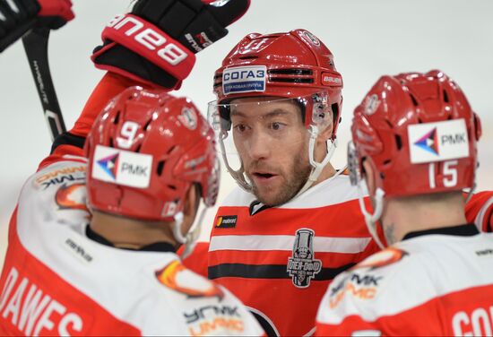 Russia Ice Hockey Avtomobilist - Traktor