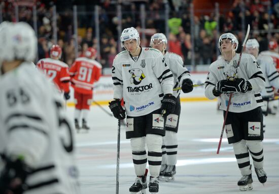 Russia Ice Hockey Avtomobilist - Traktor