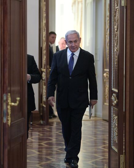 President Vladimir Putin meets with Prime Minister of Israel Benjamin Netanyahu