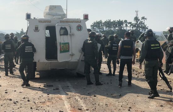 Venezuela Colombia Border 