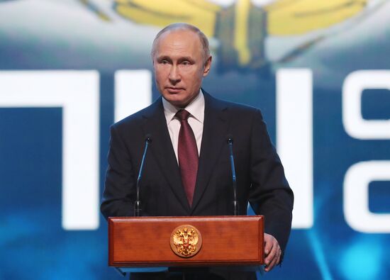 Vladimir Putin at reception to mark Special Operations Forces' Day
