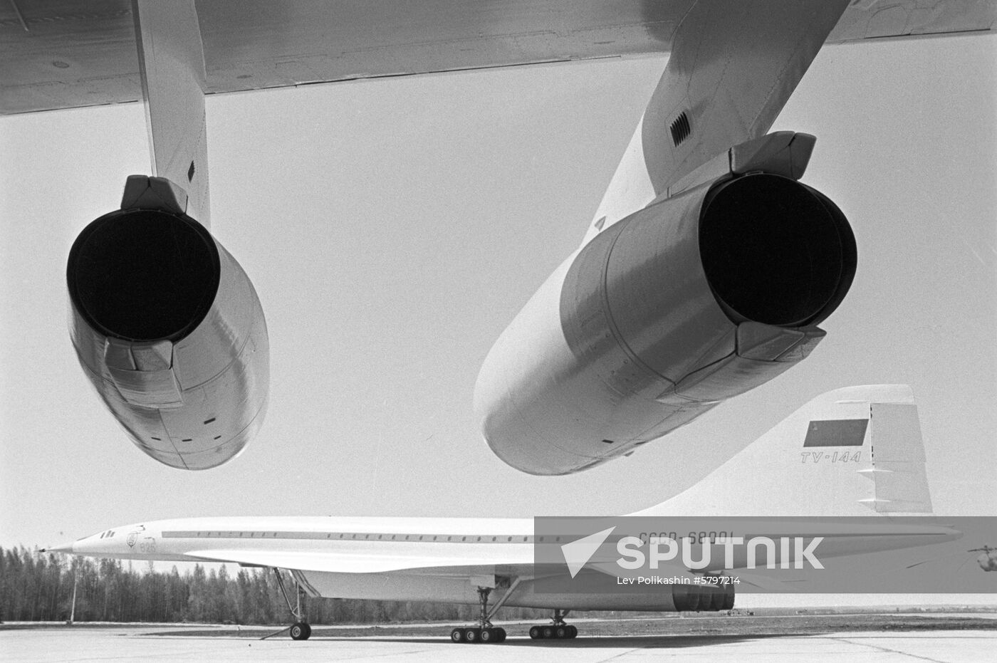 Tupolev Tu-144 supersonic passenger aircraft