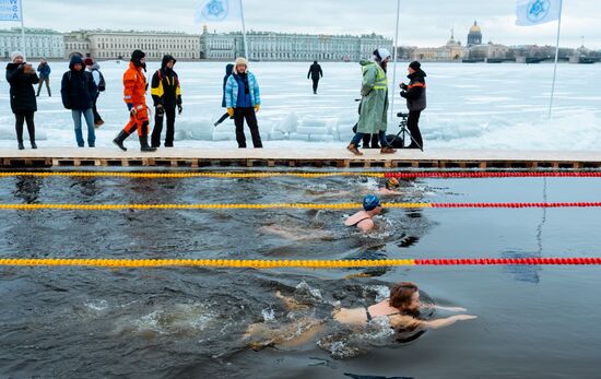 Russia Winter Swimming