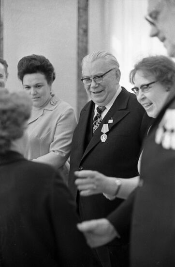Actor Mikhail Yanshin and singer Lyudmila Zykina at Kremlin