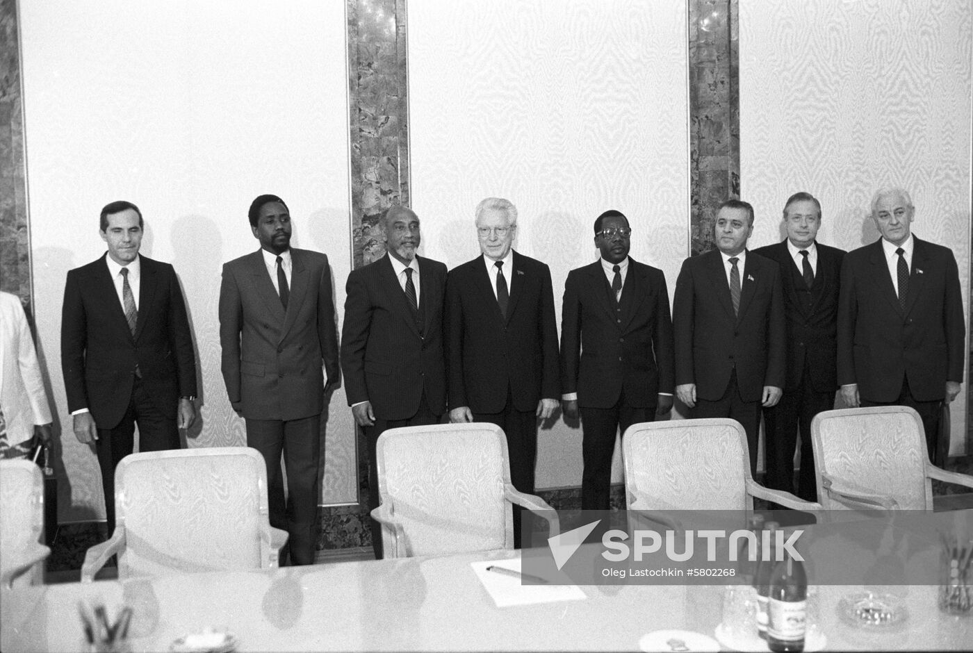 Delegation from People's Republic of Mozambique greeted at Kremlin