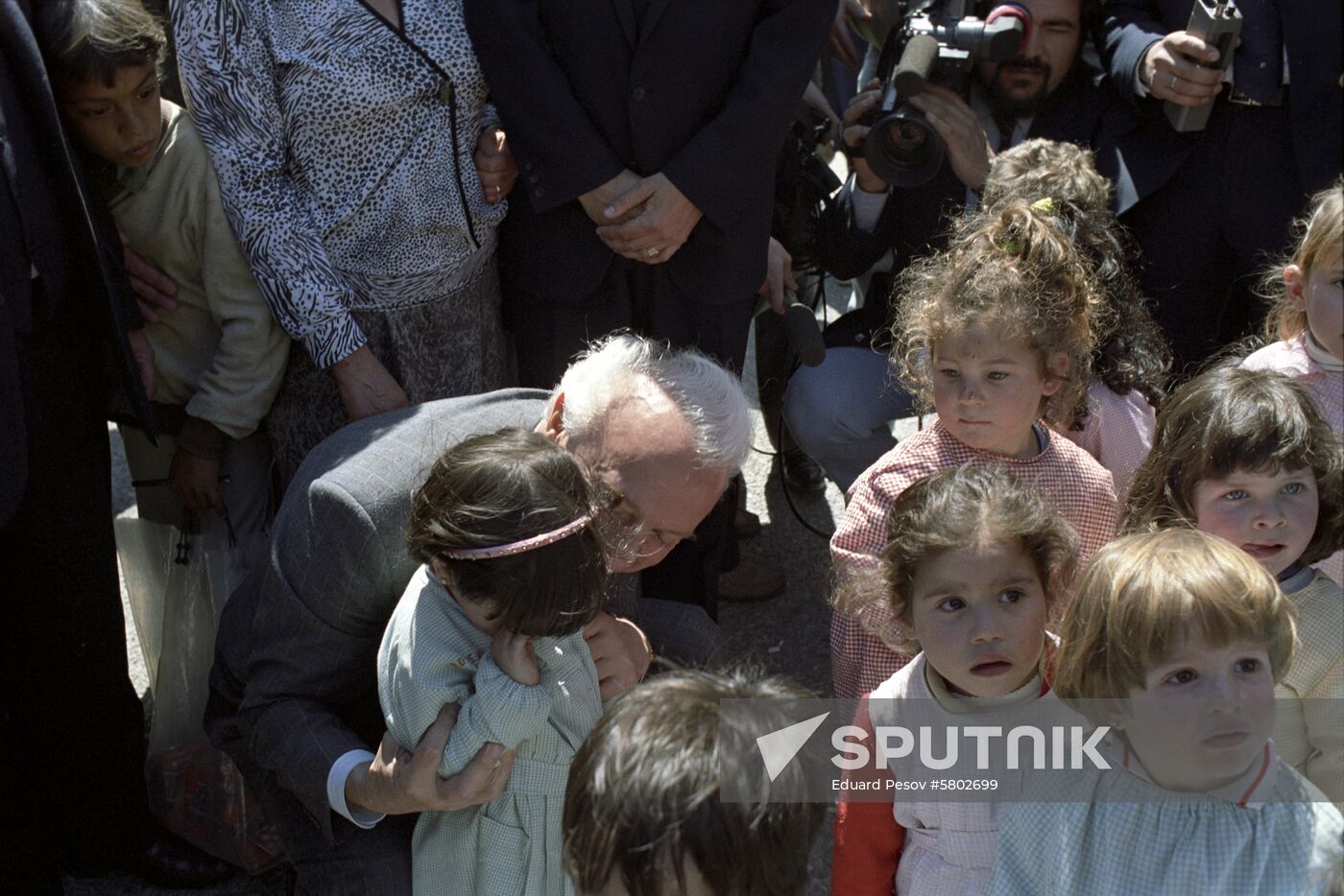 Eduard Shevardnadze tours Latin American countries