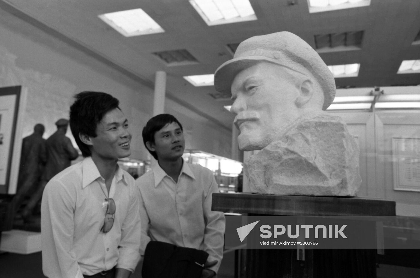 Vietnamese workers in Soviet Union