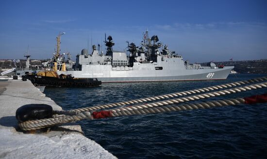 Russia Admiral Makarov Warship
