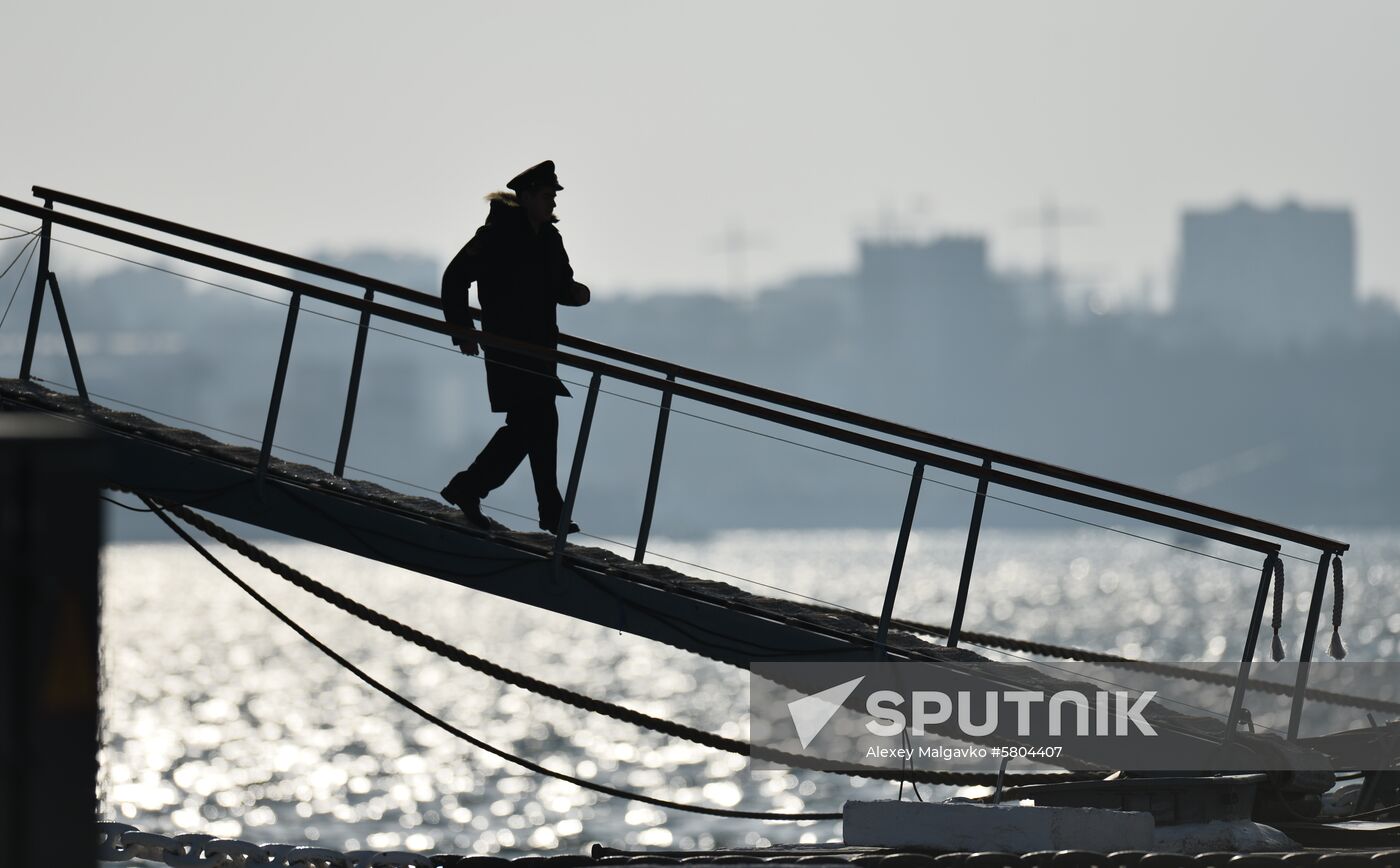 Russia Admiral Makarov Warship