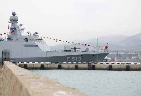 Russia Turkey Warships