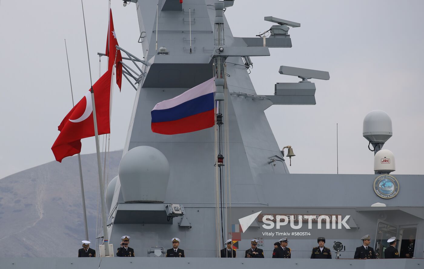 Russia Turkey Warships