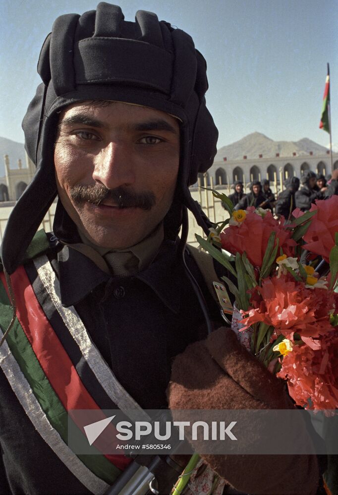 Afghan army soldier