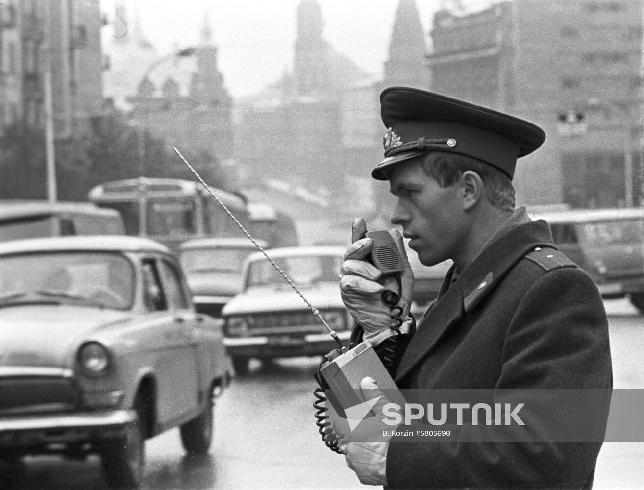 Road patrol officer in Moscow