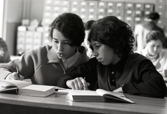 Sukhumi residents Naira and Margarita