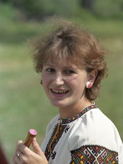 Participant in amateur folk ensemble Lotos