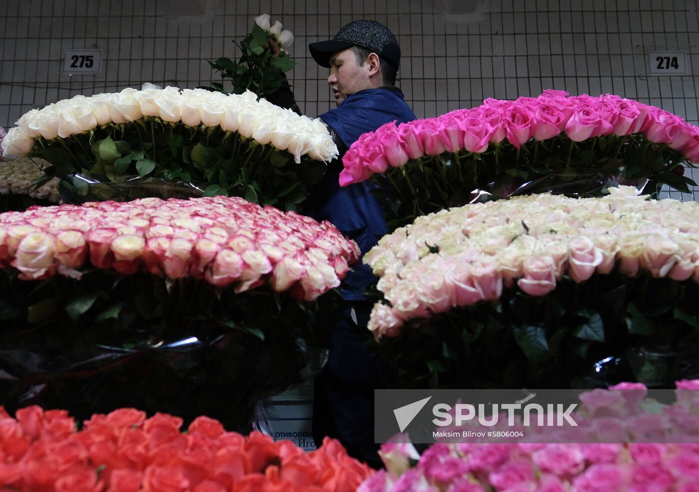 Russia Flowers on Sale