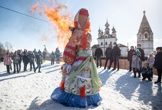 Russia Pancake Week