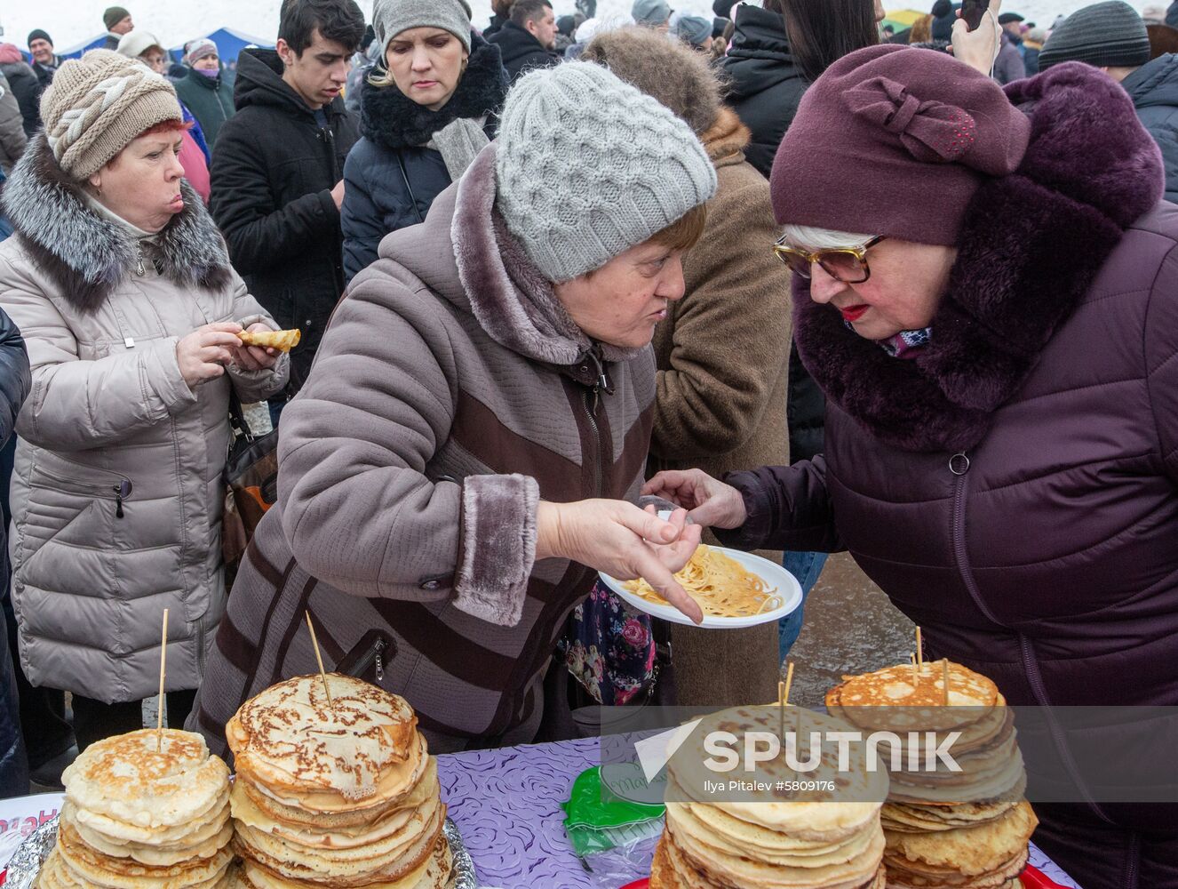 Russia Pancake Week
