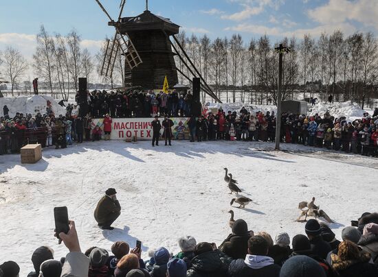 Russia Pancake Week