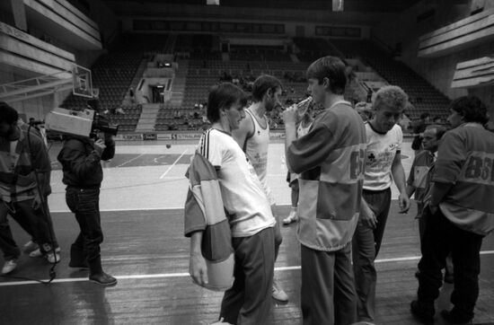 Basketball match between Baja (Hungarian People's Republic) and CSKA (USSR)