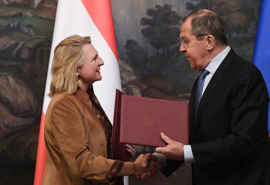 Russia Austria