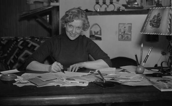 Soviet actress Lyubov Orlova
