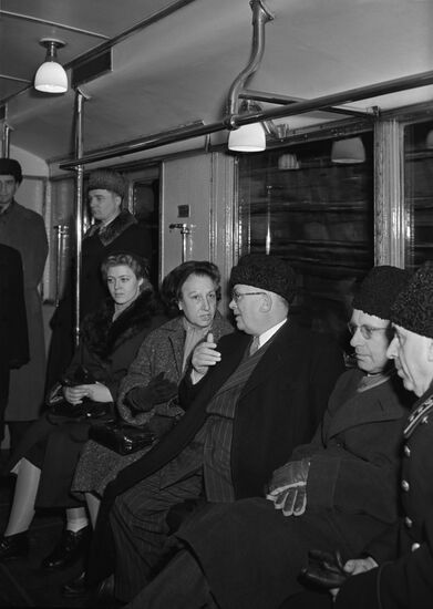 French President Vincent Jules Auriol visits USSR