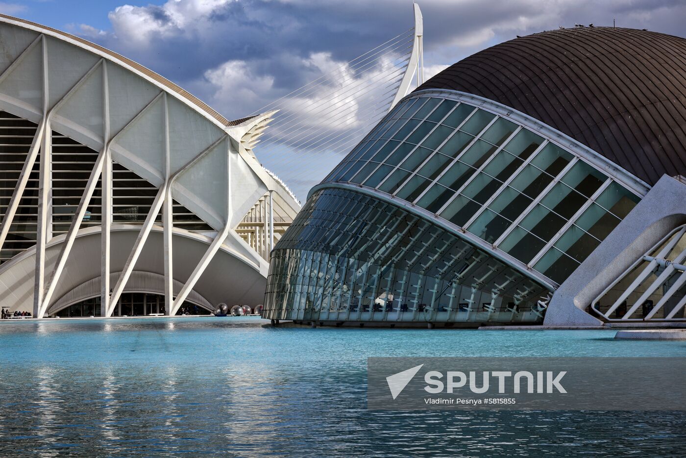 Cities of the world. Valencia