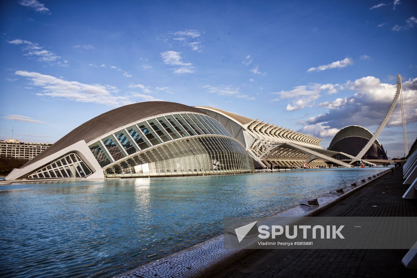 Cities of the world. Valencia