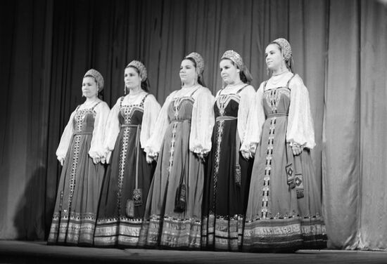 Soviet vocal band Fyodorov Sisters