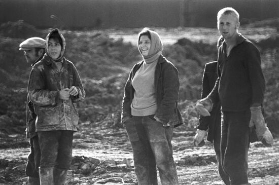 Survey operations in Kakhovka