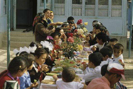 Uzbek family