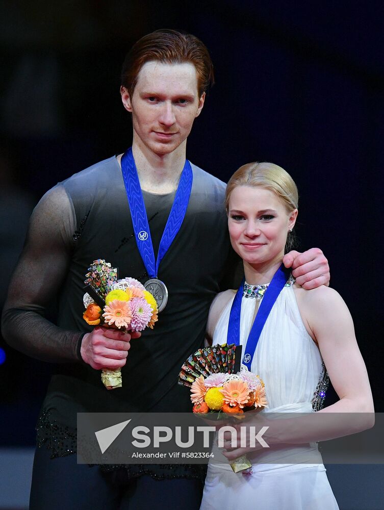 Japan Figure Skating Worlds Pairs
