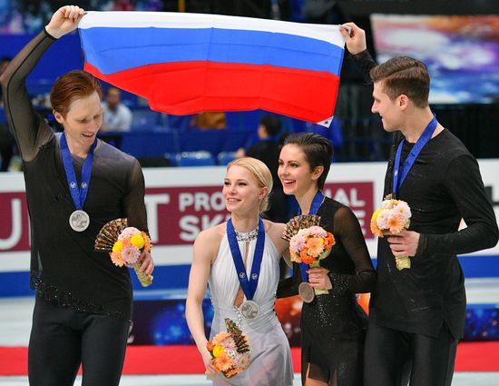 Japan Figure Skating Worlds Pairs