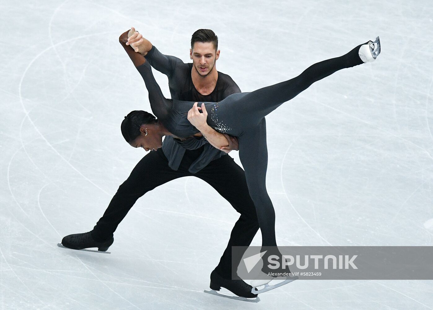 Japan Figure Skating Worlds Pairs