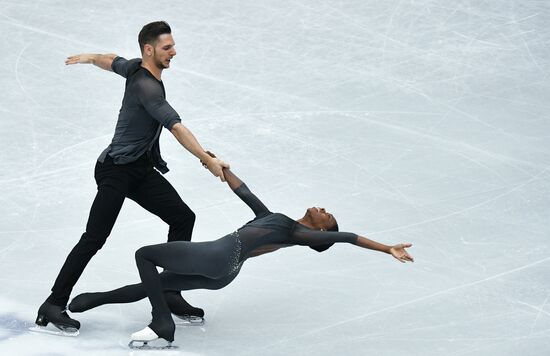 Japan Figure Skating Worlds Pairs
