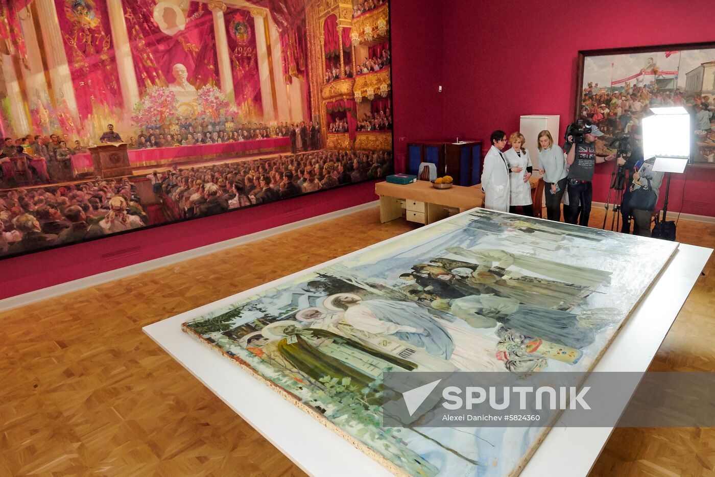 Russia Painting