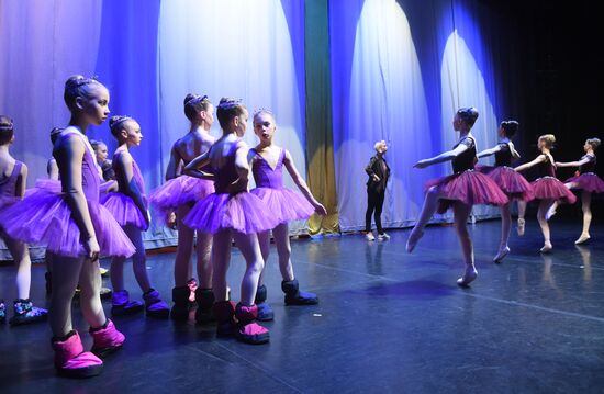 Russia Children Dance Contest