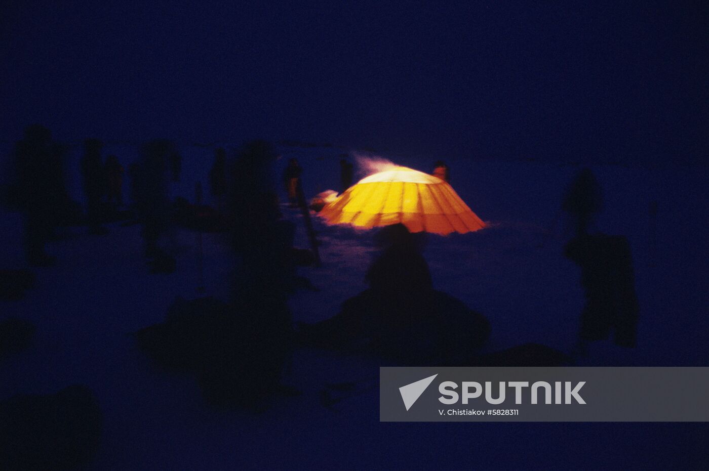 Soviet–Canadian Polar Bridge Expedition