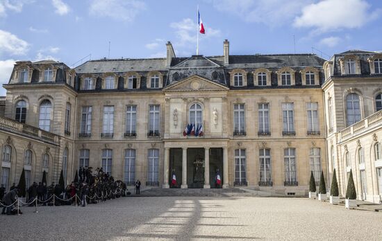France EU China 