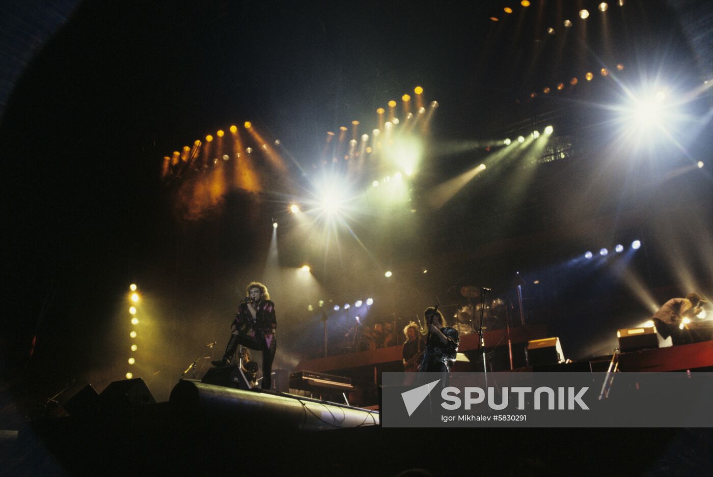 Metallokord rock band performs on stage