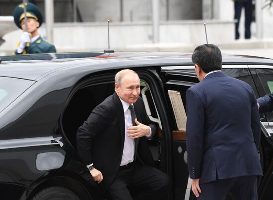 Kyrgyzstan Russia Putin