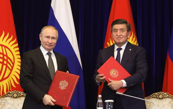 Kyrgyzstan Russia Putin