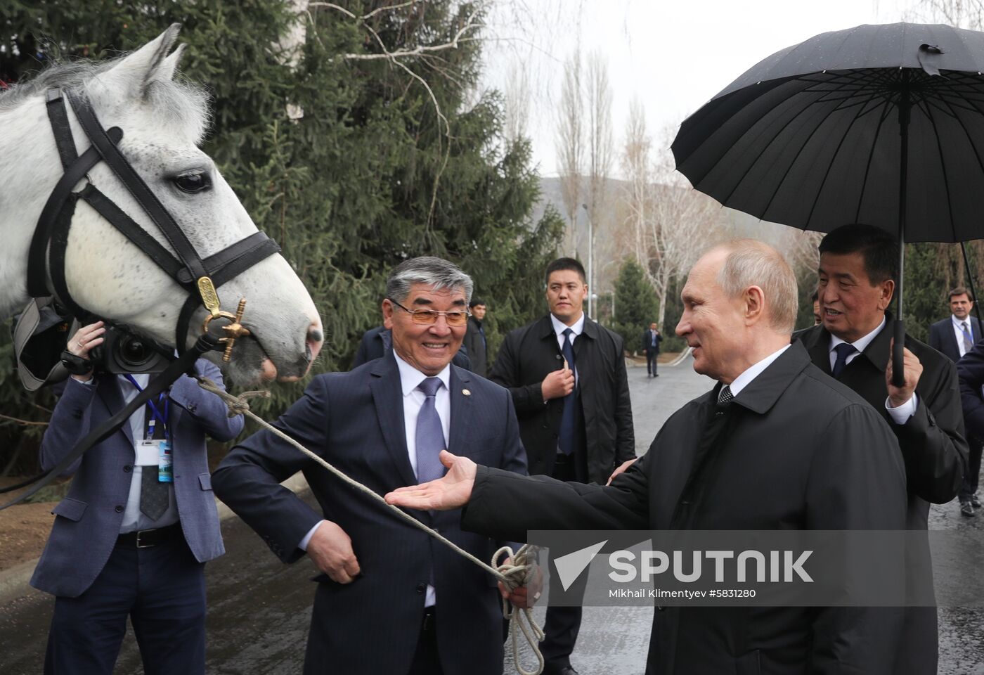 Kyrgyzstan Russia Putin