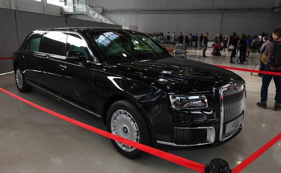 Russia Aurus Limousine