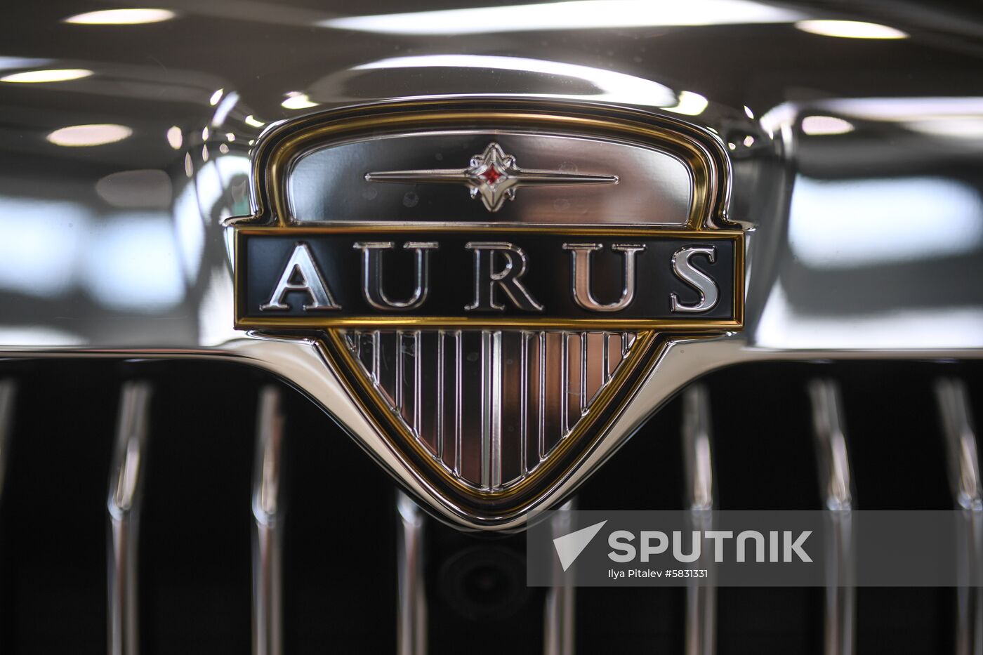 Russia Aurus Limousine
