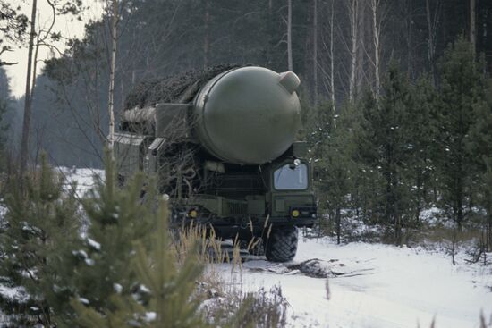 RSD-10 / SS-20 Saber missile launcher